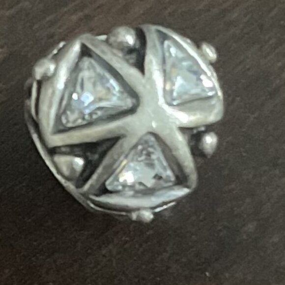 925 Silver Crystal Triangles Bead by Trollbeads - Picture 1 of 3